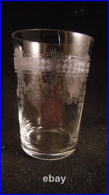 Service de 9 gobelets en cristal de Saint Louis modèle Papin 10 cm