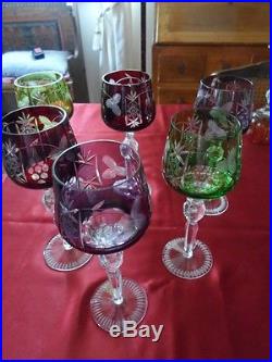 Six verres à vin en cristal taillé de couleur, Baccarat ou St Louis