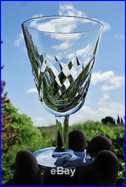 St LouisLot de 20 verres à pied en cristal tailléVerres à vinCerdagne