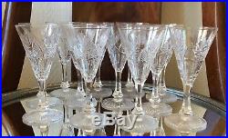 Superbe service 12 verres vin blanc cristal taillé SAINT LOUIS Signés Mod NIEPCE