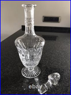 Très belle carafe à vin en cristal clair de Saint Louis Très belle carafe à vin en cristal clair de Saint Louis