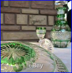 Trianon Saint Louis cristal vert, ensemble liqueur, assiette carafe 6 verres +1