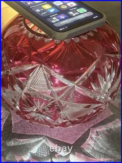 Vase Boule En Cristal Doublé Rouge De Saint-louis Numéro 12 Taillé Main