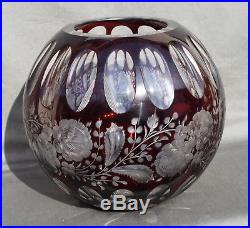Vase Boule En Cristal Overlay Taillé De Saint Louis Rouge RUBIS