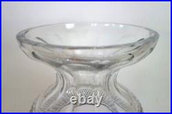 Vase cristal taillé forme Médicis Saint Louis début XXème Vase cristal taillé forme Médicis Saint Louis début XXème