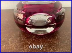Vase demi sphère overlay violet en cristal de Saint Louis