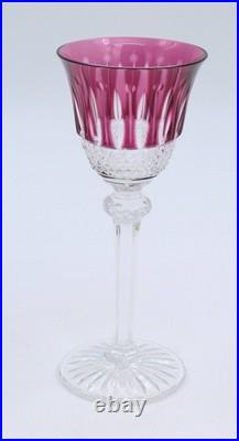 Verre à vin en cristal taillé signé St Louis Tommy améthyste 16.5 cm