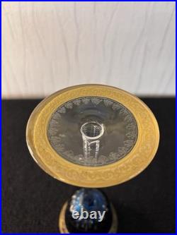 Verre à vin modèle Thistle bleu en cristal de Saint Louis mod1