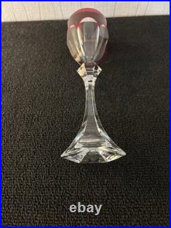 Verre bleu rouge modèle Chambord cristal de Saint Louis