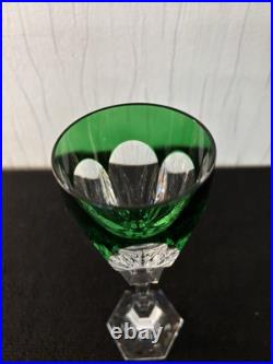 Verre vert foncé modèle Chambord cristal de Saint Louis