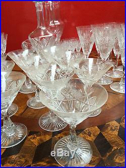 Verres en cristal Saint Louis / Bacharrat / Lalique / Service a verre