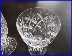 Versailles, cristal Saint Louis. 6 verres à eau. H13,9cm. Estampillé